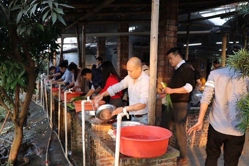 永明光伏農家樂集體活動